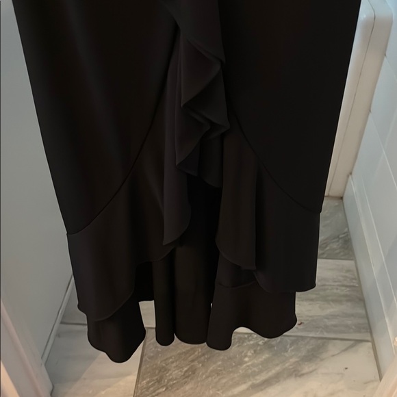 VENUS - BLACK DRAMATIC TEA- FRONT LENGTH MAXI WITH CENTER RUFFLE HIGH LOW DRESS - Picture 4 of 6